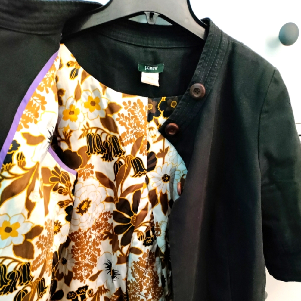 JCrew Black Cropped Coat (100% Silk Body Lining) Size 8